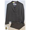 Image 1 : WOMEN'S BIANCA LABEL PANTSUIT