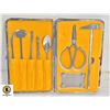 Image 1 : LOBSTER & CRAB EATING TOOLS