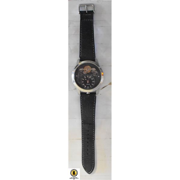 FOSSIL MENS WATCH