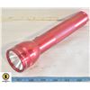 Image 1 : LARGE RED MAG-LITE FLASH LIGHT