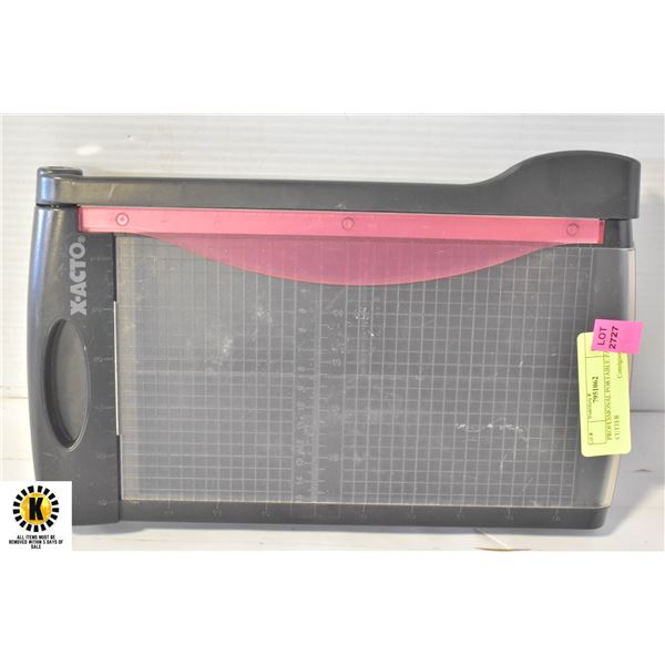 PROFESSIONAL PORTABLE PAPER CUTTER