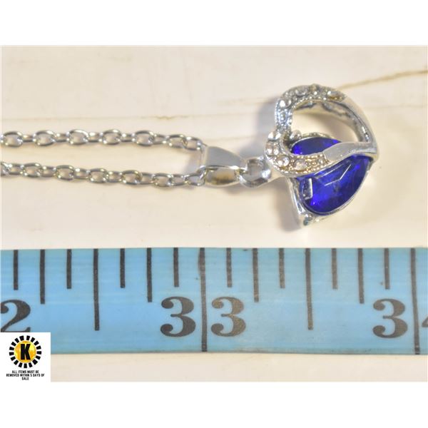 NECKLACE PENDANT HEART DROP CHAIN