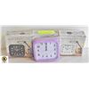 Image 1 : 3 PACKS OF ALARM CLOCKS,SQUARE