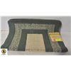 Image 1 : DECORATIVE RUG,20INCH BY 30INCH