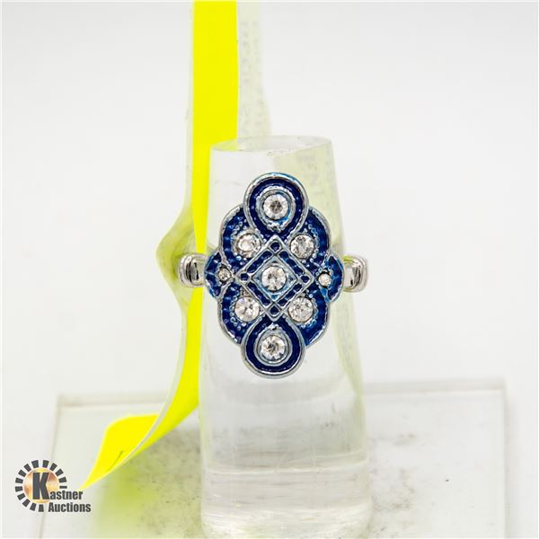 BLUE SAPPHIRE STYLE JEWELRY RING SIZE 7