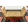 Image 1 : ESTATE ENTRY BENCH SEAT-ESTATE