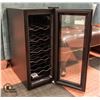 Image 1 : KOOLATRON 12 BOTTLE WINE FRIDGE