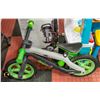 Image 1 : TODDLER GREY/GREEN CHILLAFISH STRIDER BIKE