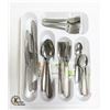 Image 1 : NEW 60PCS CUTLERY SETS WITH TRAYS,WHITE