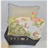 QUEEN SIZE FLORAL ROSE QUILT & BUTTERFLY CUSHION