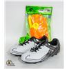 Image 1 : NEW SIZE 8 SOCCER SHOES AND NEW