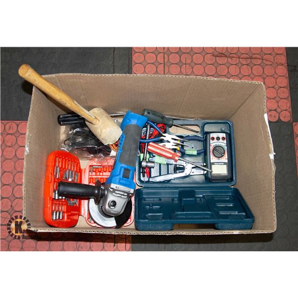 BOX OF ASSORTED TOOLS INCLUDING A MASTERCRAFT