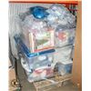 Image 1 : XL PALLET OF CHRISTMAS ORNAMENTS, TREE &