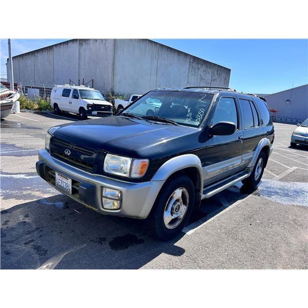 1999 INFINITI QX4