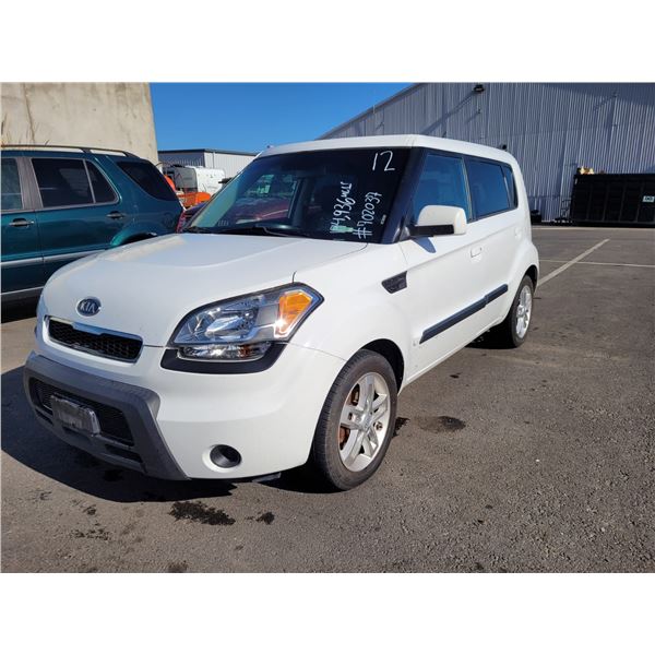 2010 Kia Soul +