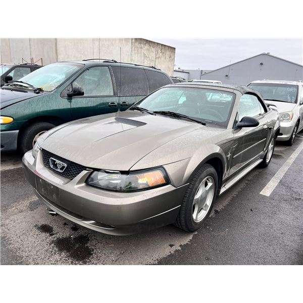 2001 Ford Mustang