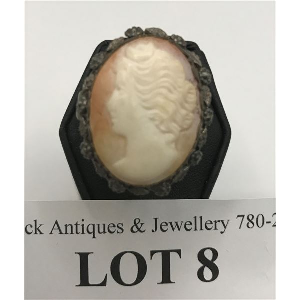 Lg Silver Vintage Cameo Ring