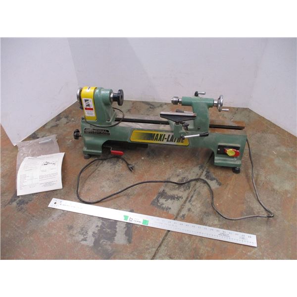 *General International Wood Lathe (Maxi) H.p. 1/2 Horse w/ Manual (working)