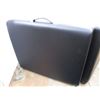 Image 2 : *Master Massage Table w/ Accessories and Travel Bag