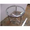 Image 2 : *Round End Table (20x23)