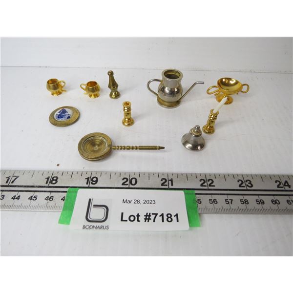 Miniatures/Game pieces