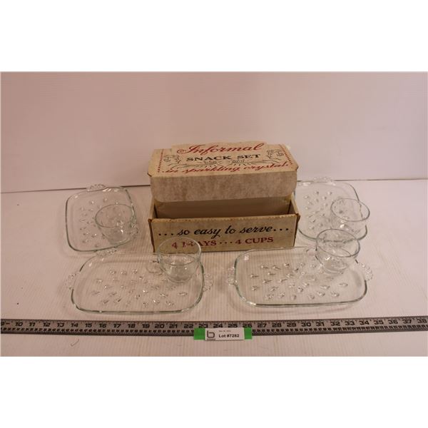 Glass Informal Snack Set
