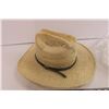 Image 3 : Cowboy Hat with Rain Cover