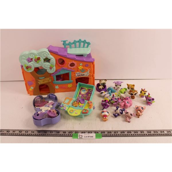 Littlest Pet Shop Pets & House