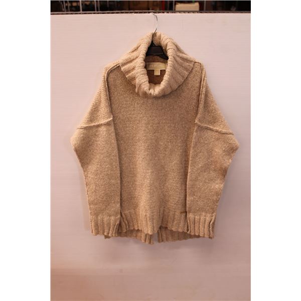 Medium Michael Kors Turtle Neck Sweater/Shirt