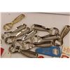 Image 6 : Bag of Vintage Bottle Openers
