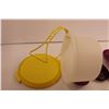 Image 7 : Assorted Tupperware