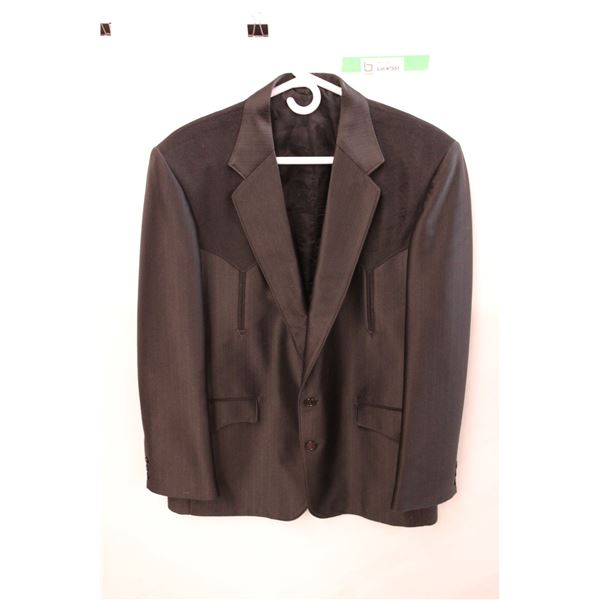 Circle S Men's Blazer - Size 42 or Large