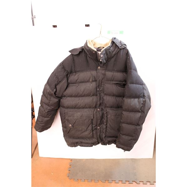 Sorel Men's Winter Jacket - Size XL