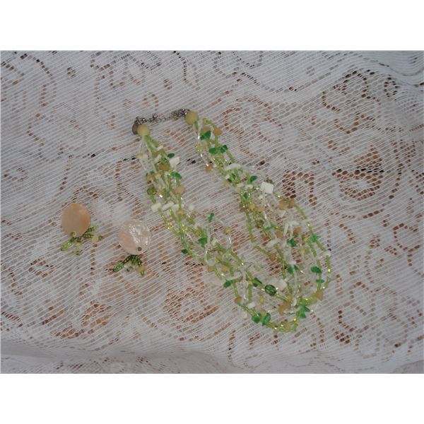 Spring Green Earring and Necklace Set