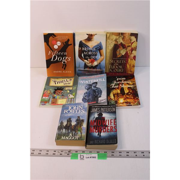 (8) Lot of Assorted Books - Romance, James Patterson