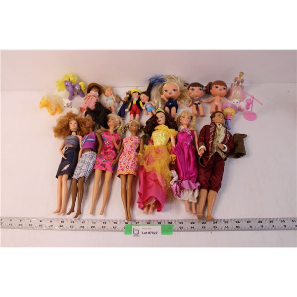 Lot of Barbie and Bratz Dolls