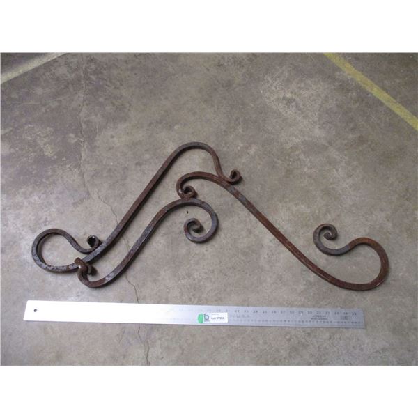 *Iron Decor Item