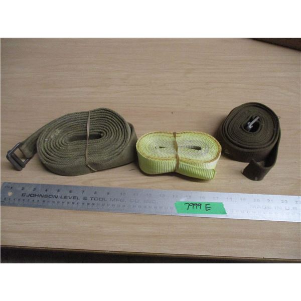 Lot of Tie-Down Straps in Assorted Sizes