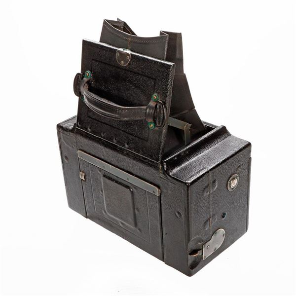 Folmer Graflex 3A Camera in Case.