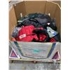 Image 1 : Lote #5103 Target/Costco Clothes