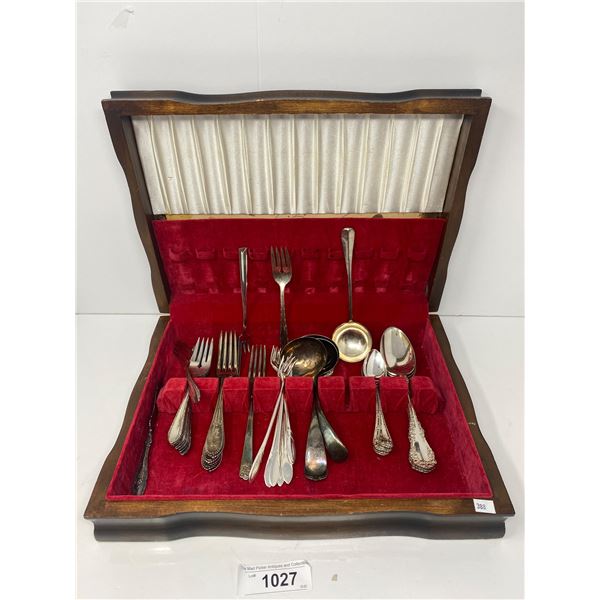 Cutlery Set In Wooden Case