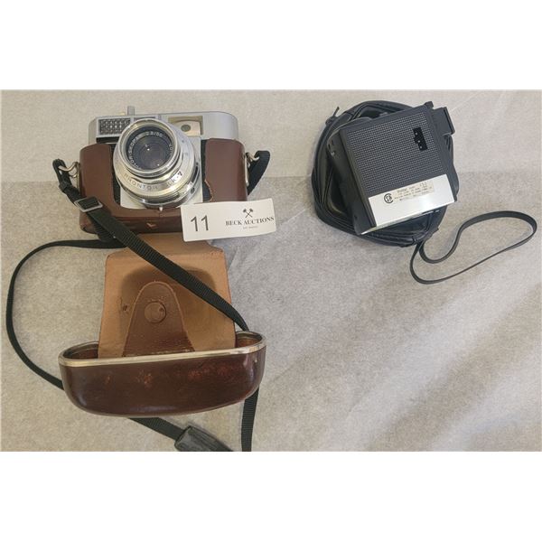 A Stunning Vintage Camera/Flash By YvigHander (Vitomatic 2)