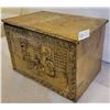 Image 2 : A Stunning Decorative Brass Chest, With Beautiful Velvet Lining.