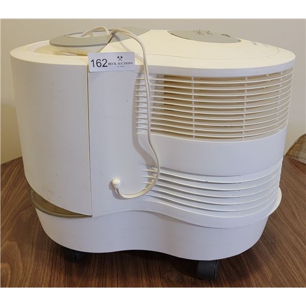 Honeywell Quiet Care Humidifier Model Number HCM-60131 - Beck Auctions Inc.