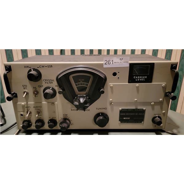 U.S. Army Wells Gardner & Co Radio Receiver Model No: BC-348-Q