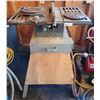 Image 1 : Beaver Table Saw With Extra Blades