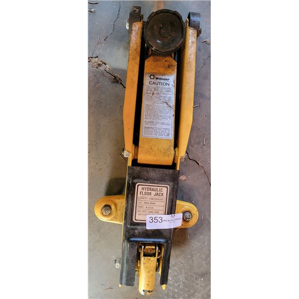 Hydraulic Floor Jack Model No: W-1615A