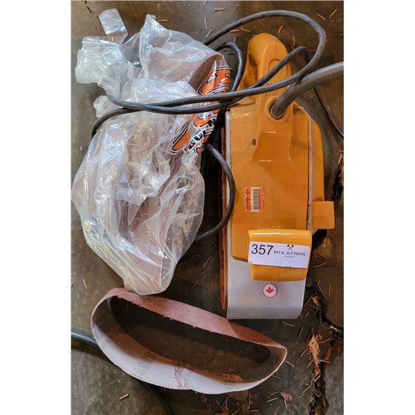 B & D Belt Sander Model No: 7450 Belt Size 76mm x 609mm (3" x 24")