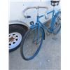 Image 2 : Vintage Blue Cruiser Bike - Needs Tires - Great Garden Décor