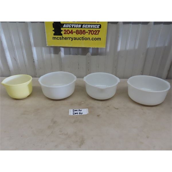 3 Milk Glass Sunbeam Mixer Glass Bake, Mixing Bowls, Yellow Sunbeam Bowl